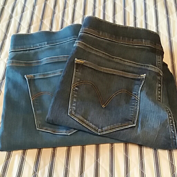 Levi's Denim - 2 Pairs Levi's Pull On Skinny Jeans